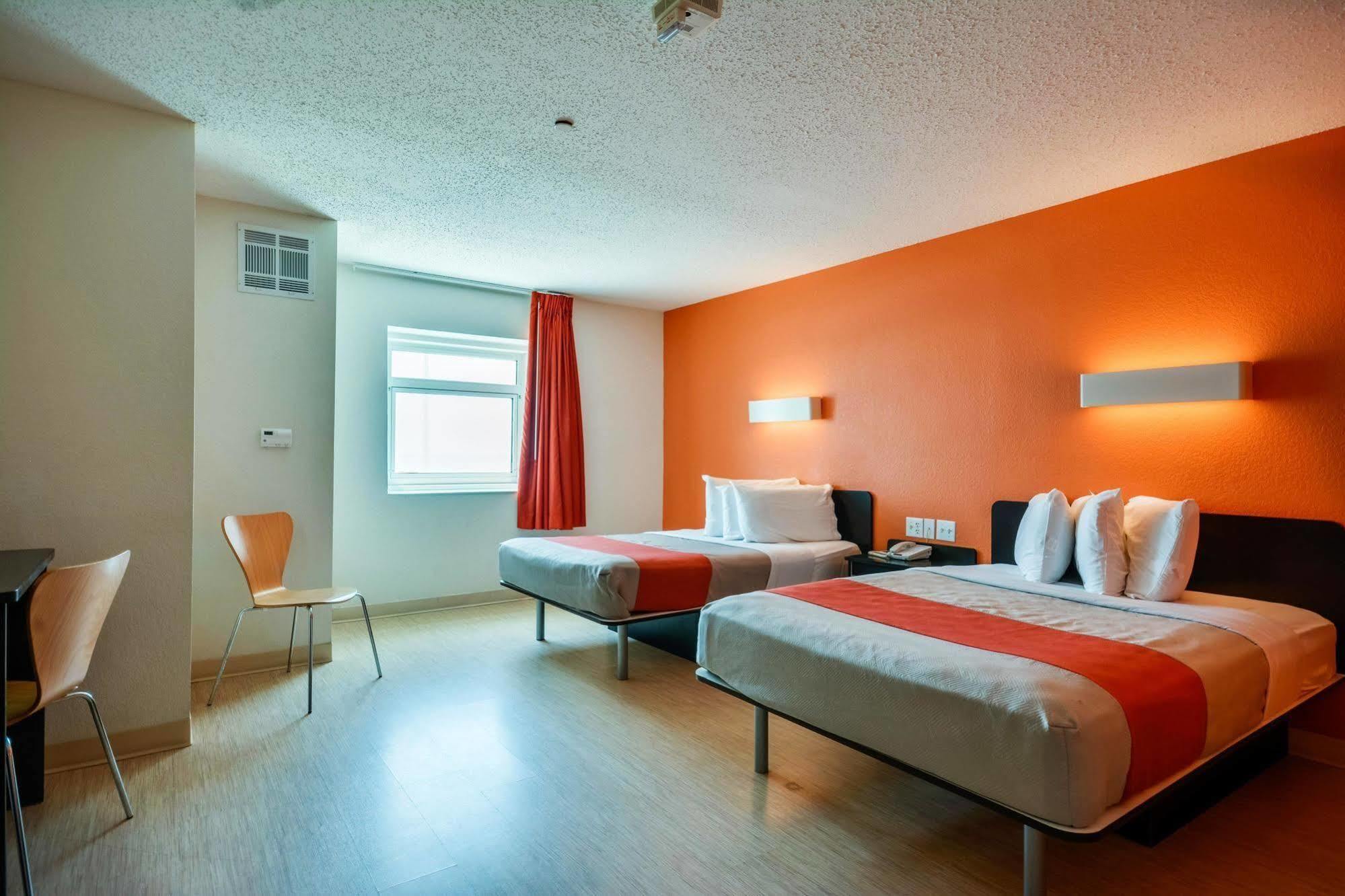 Motel 6-Biloxi, MS - Beach Exterior foto